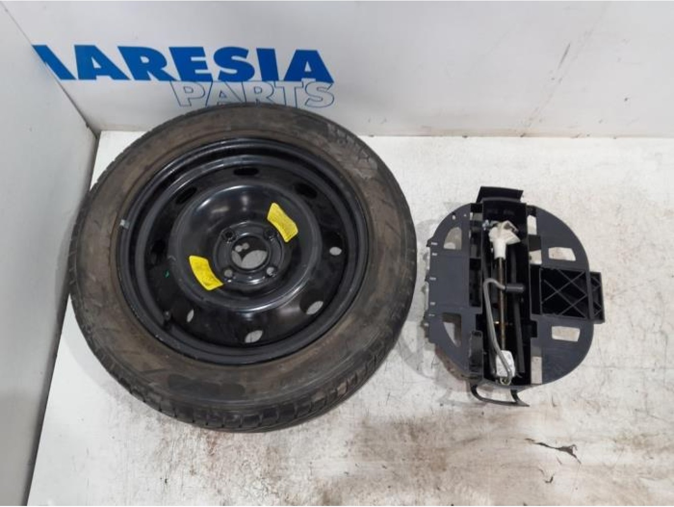 Peugeot - 307 - Krikset + reservewiel
