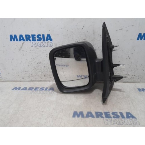 Opel - Vivaro - Wing mirror, left