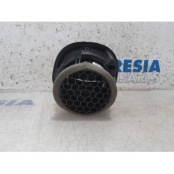 Opel - Vivaro - Dashboard vent