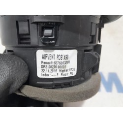 Opel - Vivaro - Dashboard vent