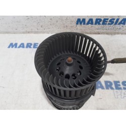 Opel - Vivaro - Heating and ventilation fan motor