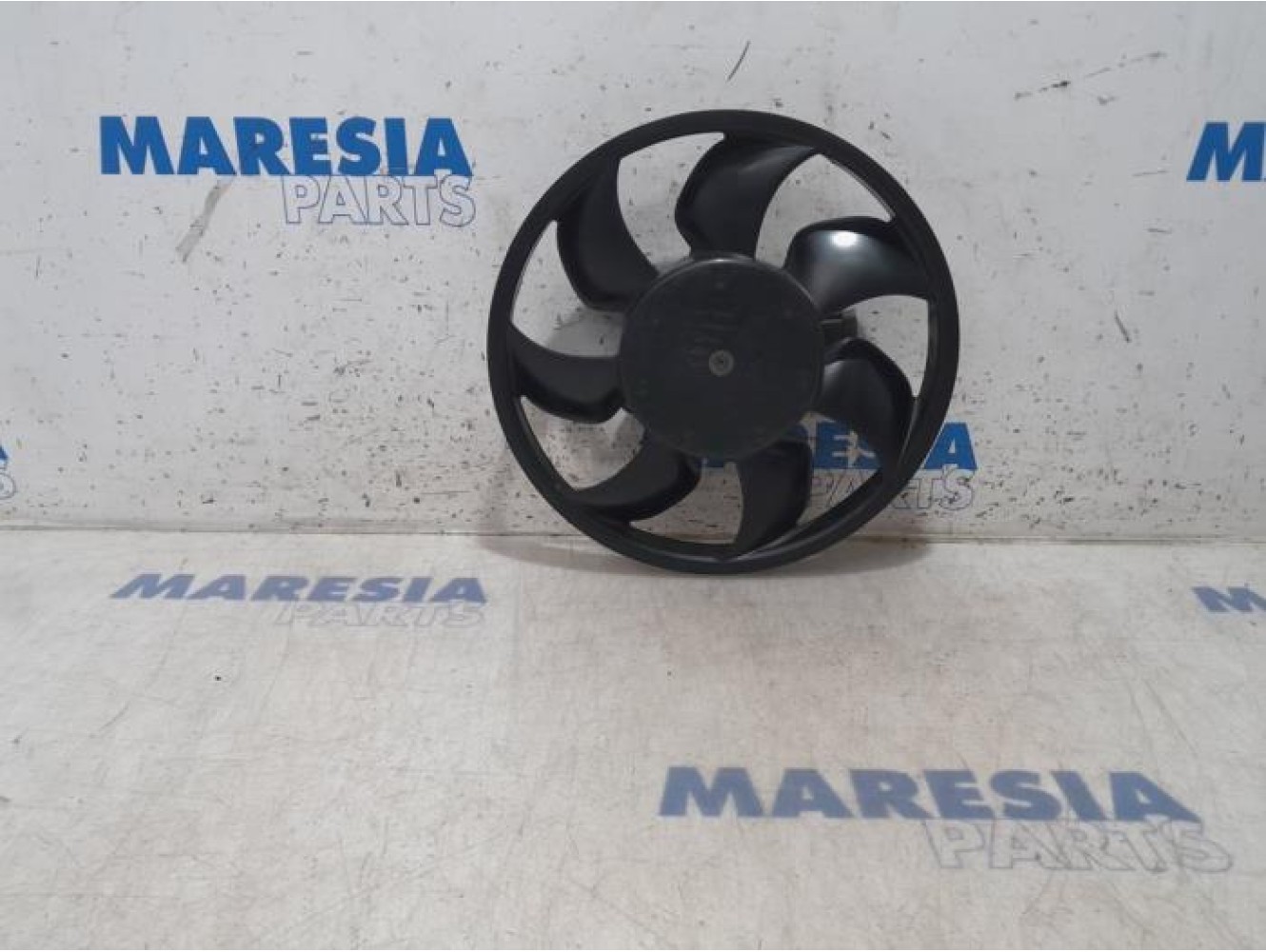Opel - Vivaro - Fan motor