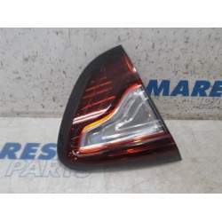 Renault - Captur - Tailgate reflector, left