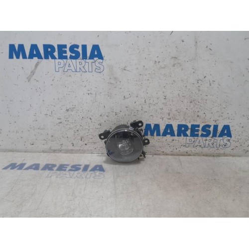 Renault - Captur - Fog light, front right