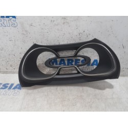 Renault - Captur - Odometer decorative strip
