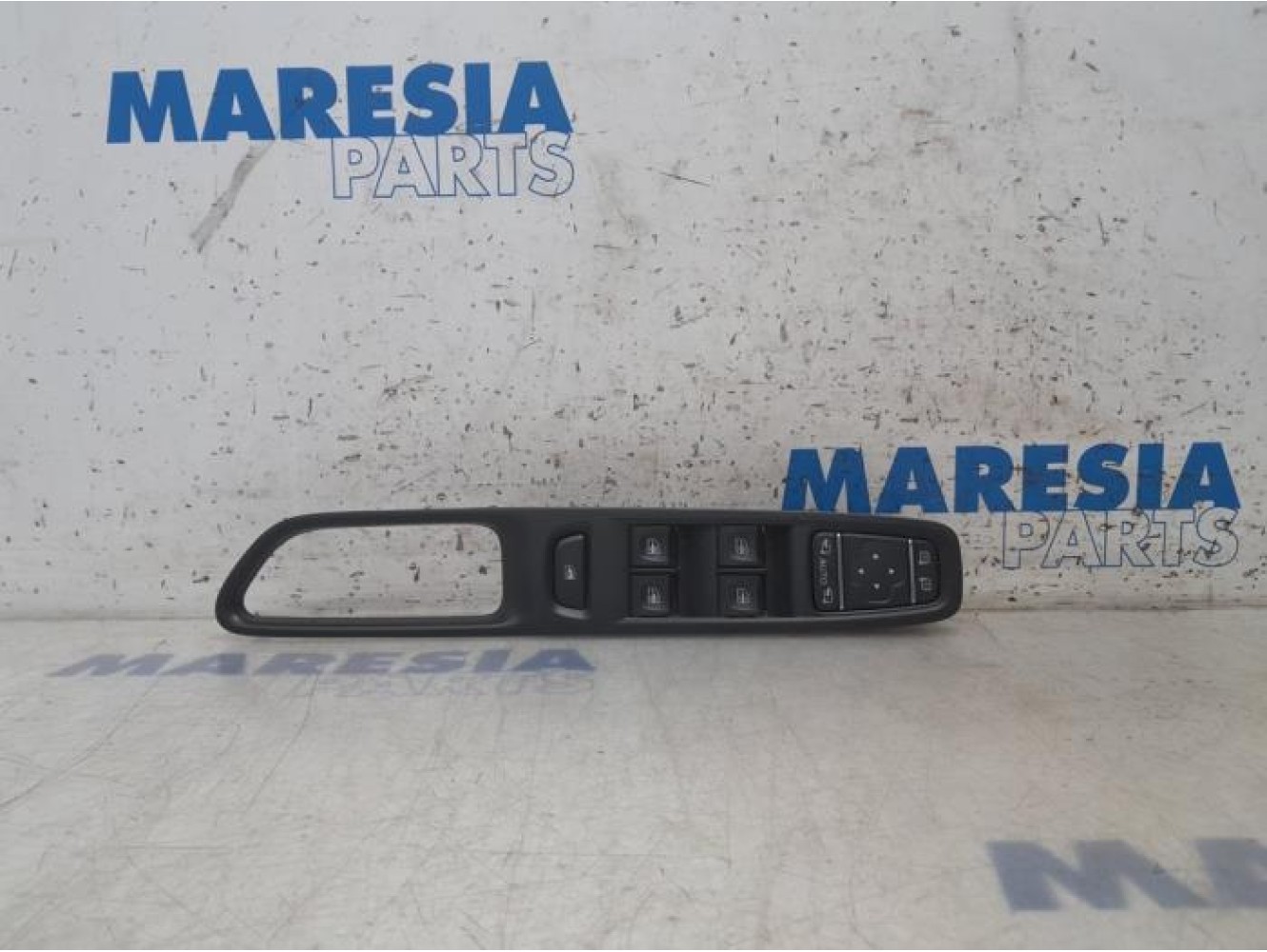 Renault - Captur - Multi-functional window switch