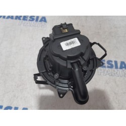 Renault - Captur - Heating and ventilation fan motor