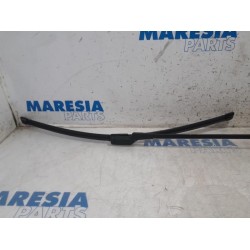 Peugeot - 508 - Front wiper arm