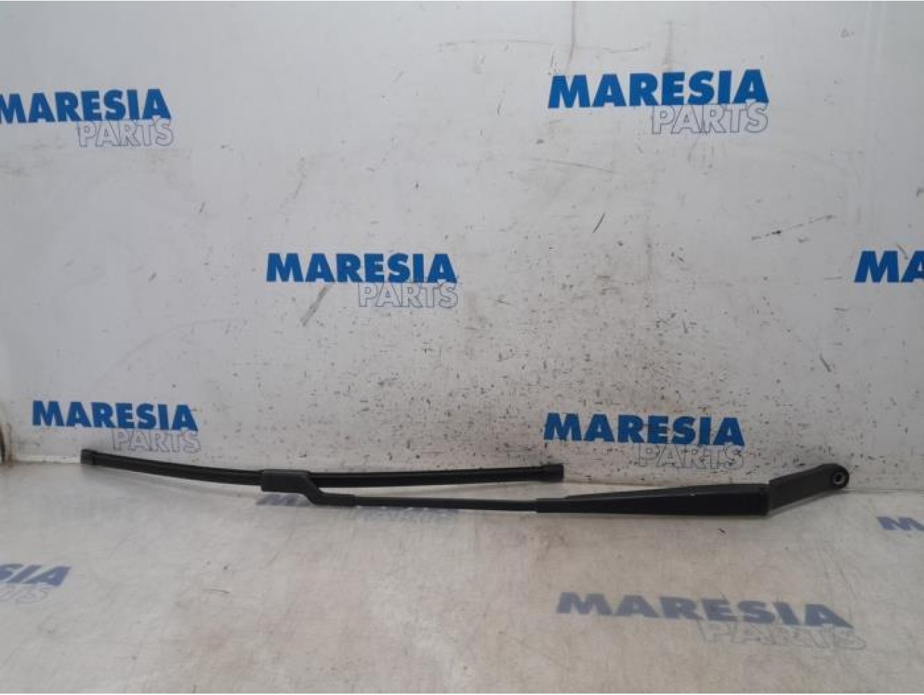 Peugeot - 508 - Front wiper arm