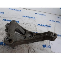 Citroen - C5 - Air conditioning bracket