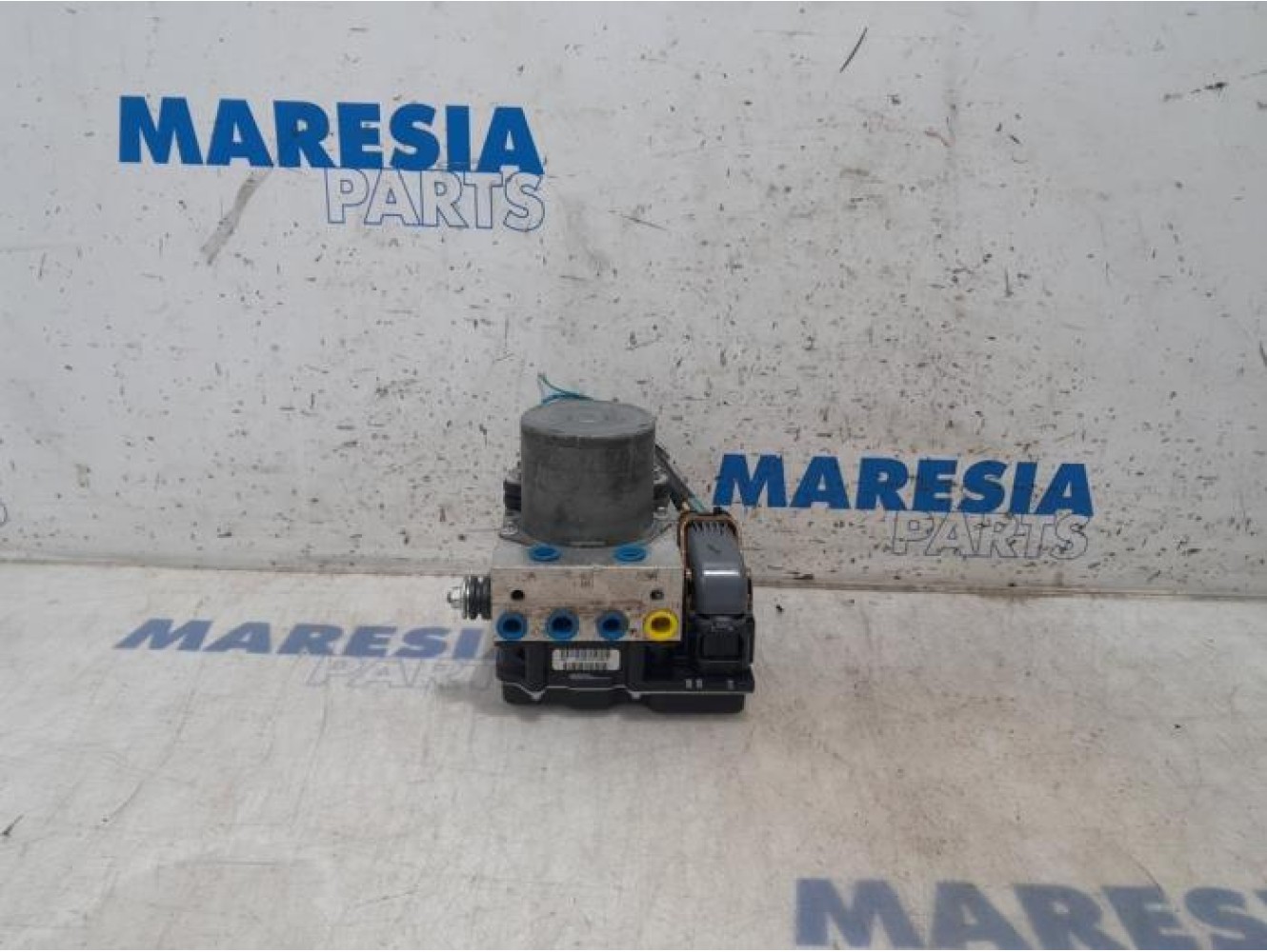 Peugeot - 308 - ABS pump