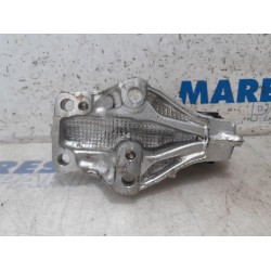 Peugeot - 308 - Engine mount