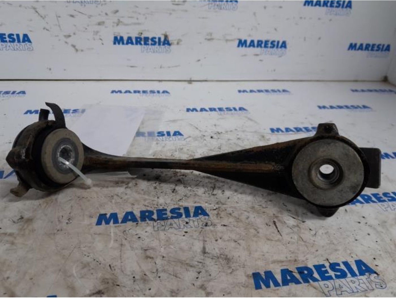 Opel - Vivaro - Front anti-roll bar