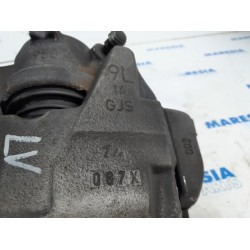 Renault - Captur - Front brake calliper, left