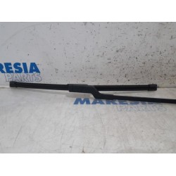 Opel - Vivaro - Front wiper arm