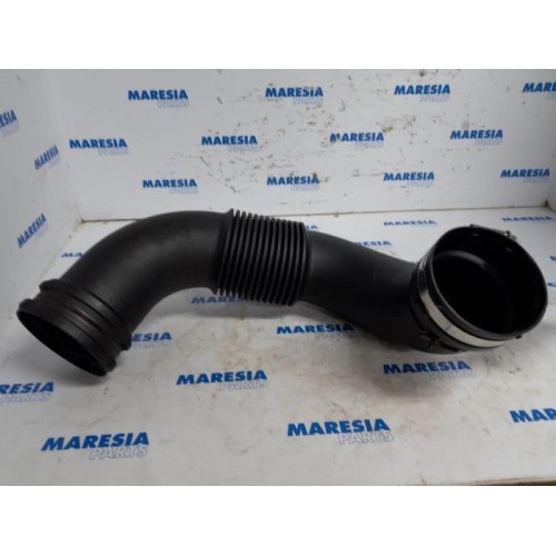 Opel - Vivaro - Air intake hose