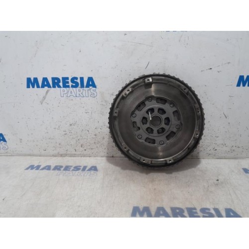 Renault - Megane - Flywheel