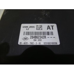 Renault - Megane Scenic - Fuse box
