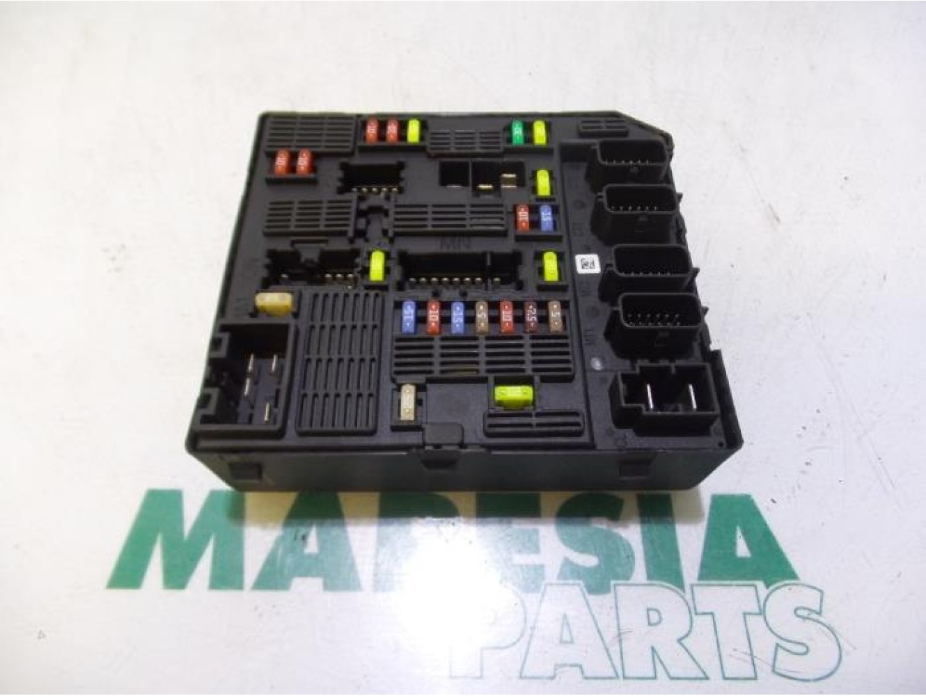 Renault - Megane Scenic - Fuse box