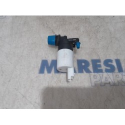 Peugeot - 307 - Scheibensprüherpumpe vorne