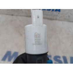 Peugeot - 307 - Scheibensprüherpumpe vorne