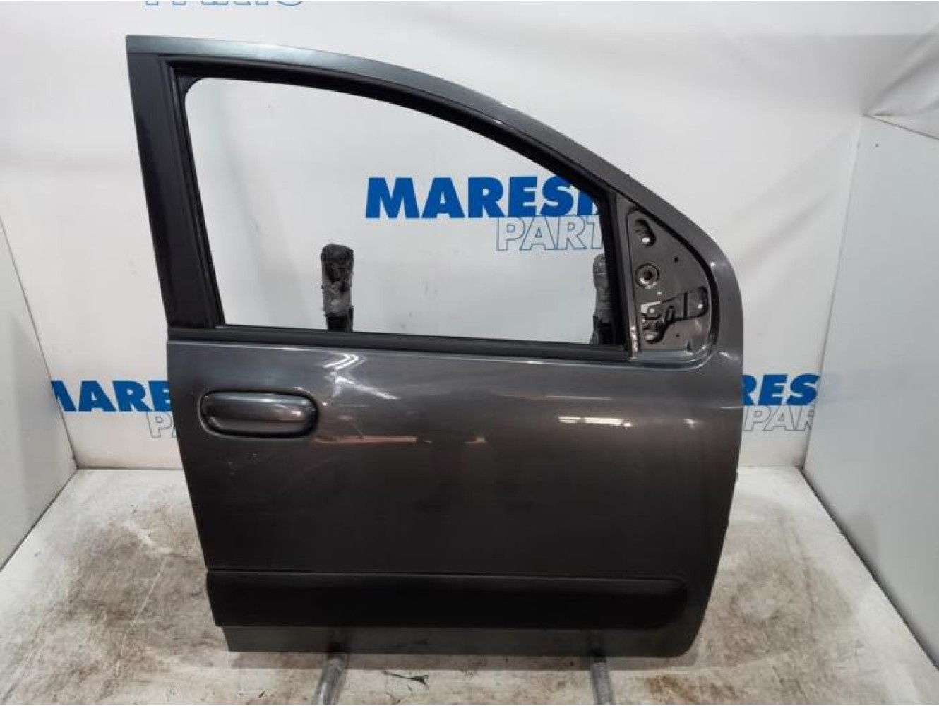 Fiat - Panda - Front door 4-door, right