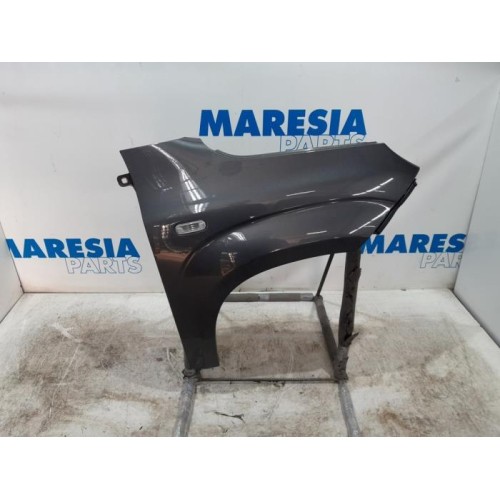 Fiat - Panda - Front wing, right