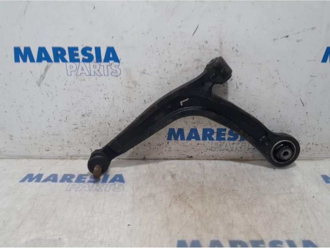 Fiat - 500 - Front lower wishbone, left