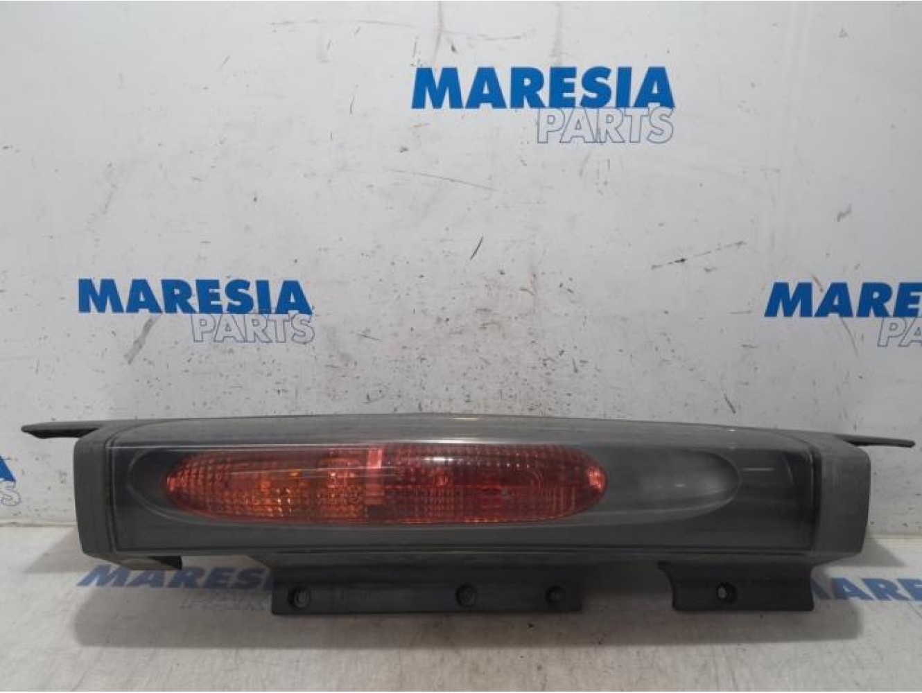 Renault - Trafic - Achterlicht links