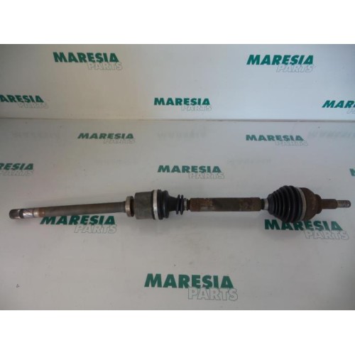 Renault - Laguna - Front drive shaft, right