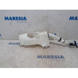 Fiat - Panda - Front windscreen washer reservoir