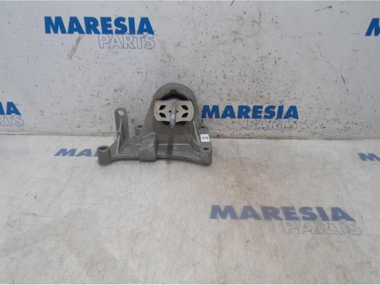 Fiat - Panda - Engine mount