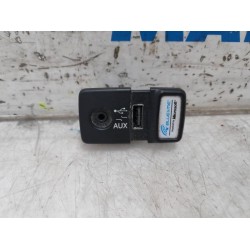 Fiat - 500 - AUX/USB aansluiting