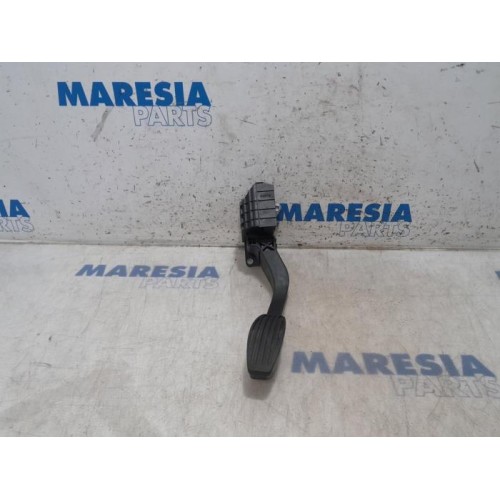 Fiat - 500 - Throttle pedal position sensor