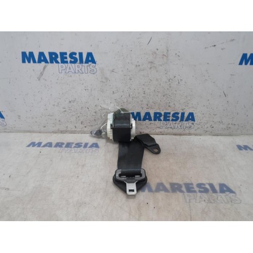 Fiat - 500 - Sicherheitsgurt links hinten