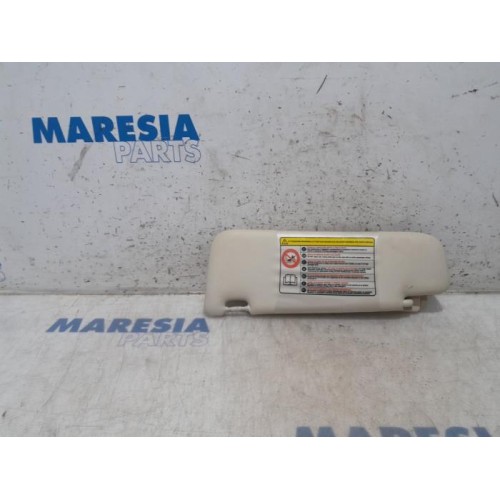Fiat - 500 - Sun visor