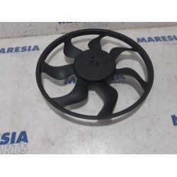 Renault - Clio - Fan motor