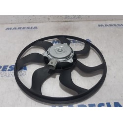 Renault - Clio - Fan motor