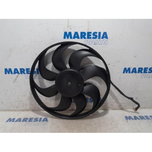 Peugeot - 308 - Fan motor