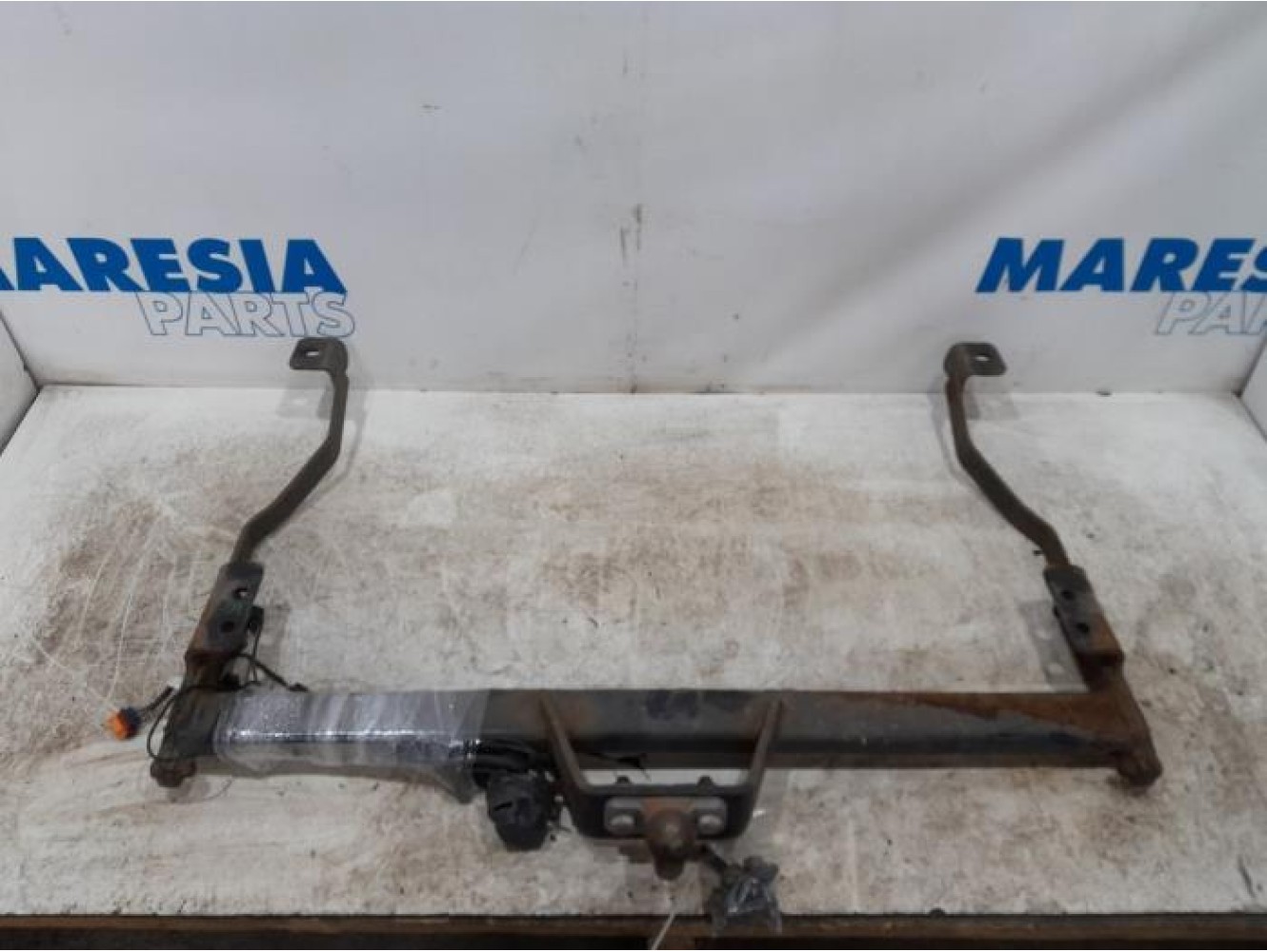 Renault - Trafic - Towbar