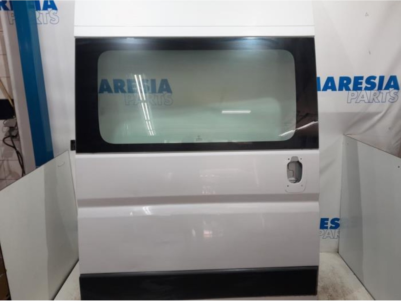 Fiat - Ducato - Sliding door, right