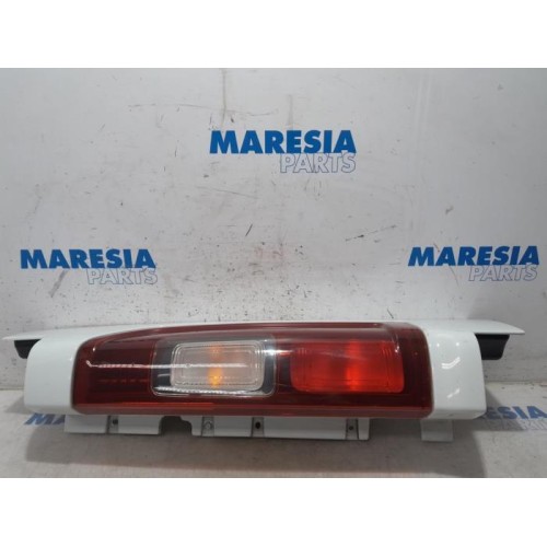 Renault - Trafic - Taillight, right
