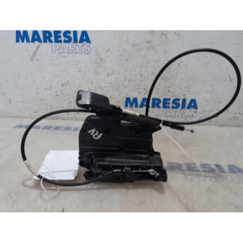 Renault - Trafic - Door lock mechanism 2-door, right
