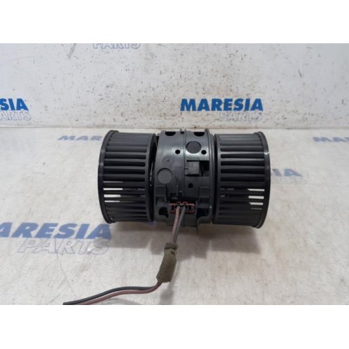 Renault - Trafic - Heating and ventilation fan motor