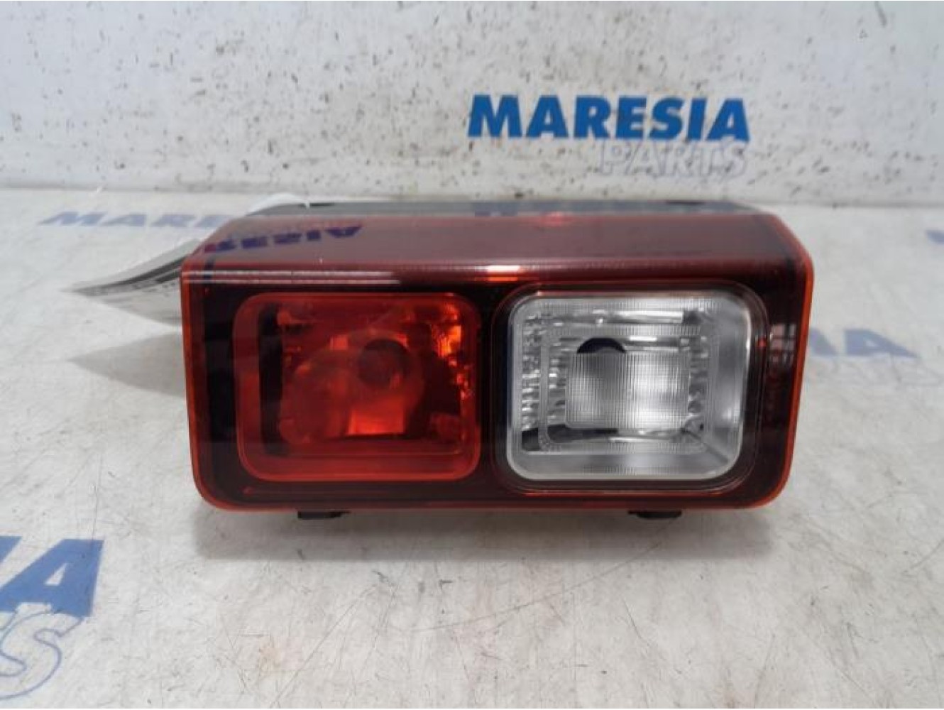 Renault - Trafic - Mistachterlicht