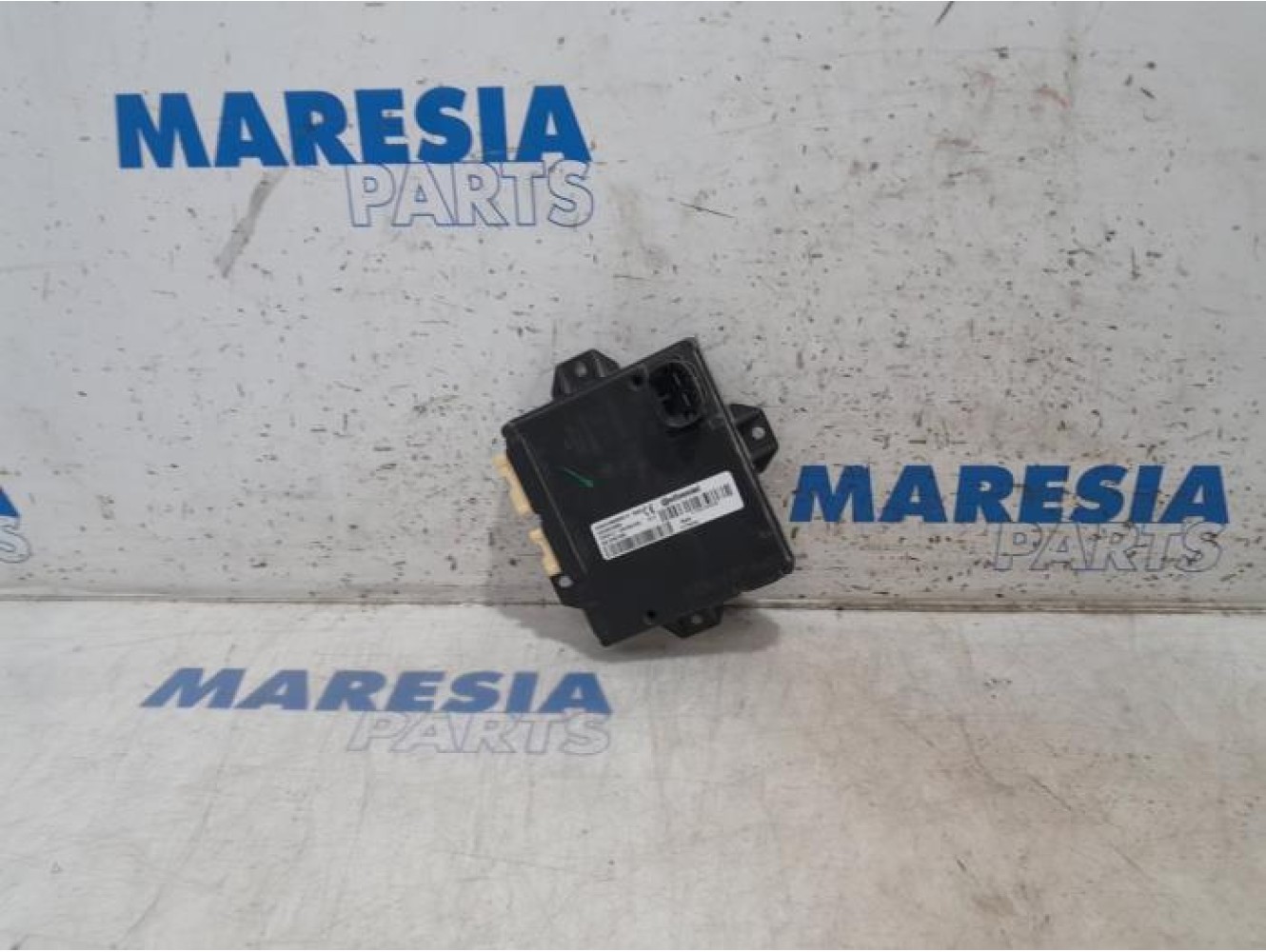 Renault - Trafic - Centrale Deurvergrendelings Module
