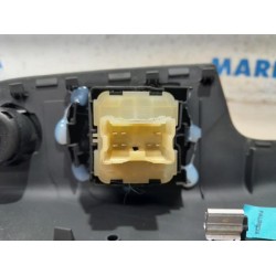Renault - Trafic - Multi-functional window switch