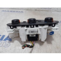 Renault - Trafic - Panneau de commandes chauffage