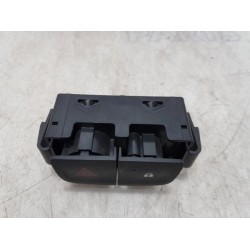 Renault - Trafic - Panic lighting switch