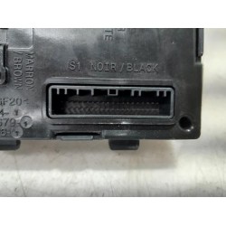 Renault - Trafic - Engine management computer